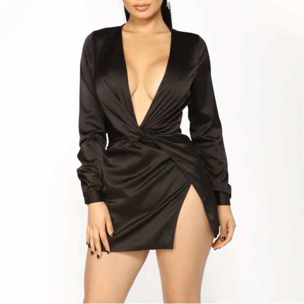 Fashion Nova dress NWT